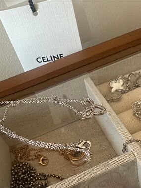 Silver Open-Petal Pendant Necklace